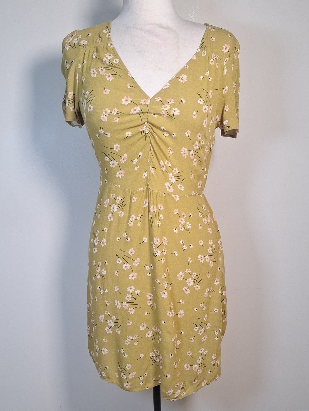 American Eagle Yellow Ditsy Floral Ruched V-Neck Mini Dress - Size Small